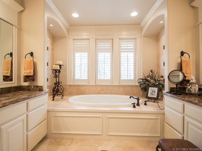 11170 S 72nd Ave E, Bixby