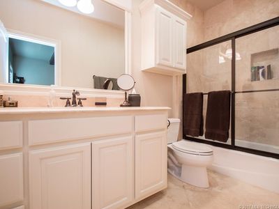 11170 S 72nd Ave E, Bixby