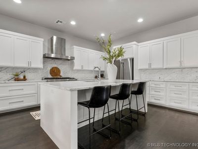 7405 S Chestnut Ave W, Broken Arrow