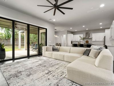 7405 S Chestnut Ave W, Broken Arrow