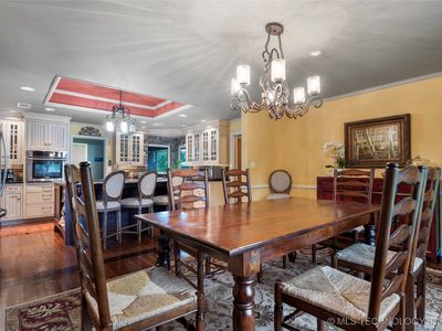 9402 E 16th St, Tulsa