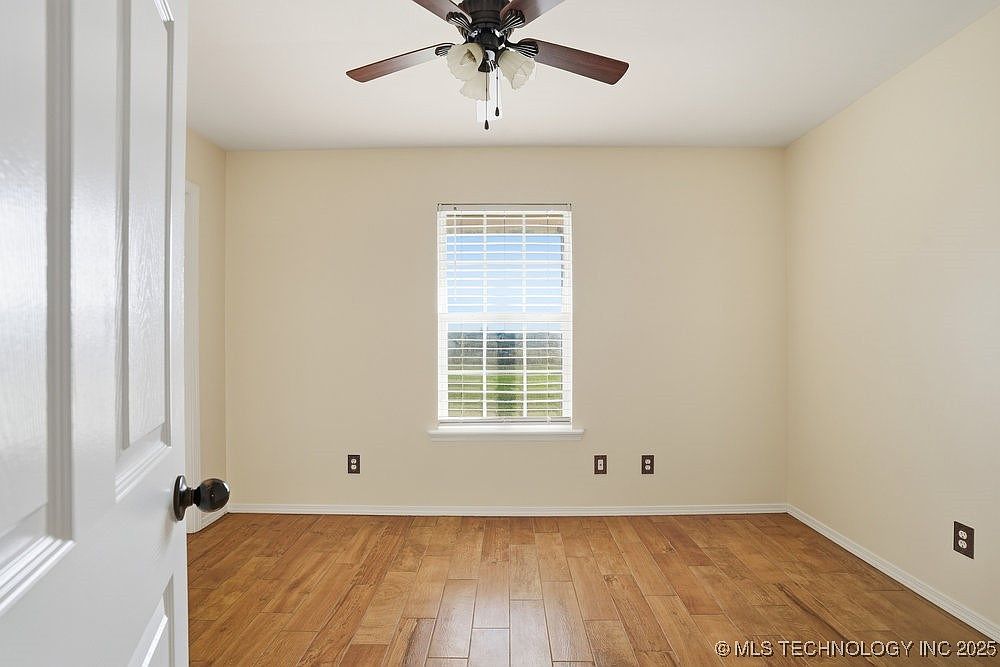 8195 Highway 82a, Tahlequah