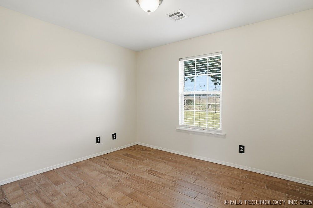 8195 Highway 82a, Tahlequah