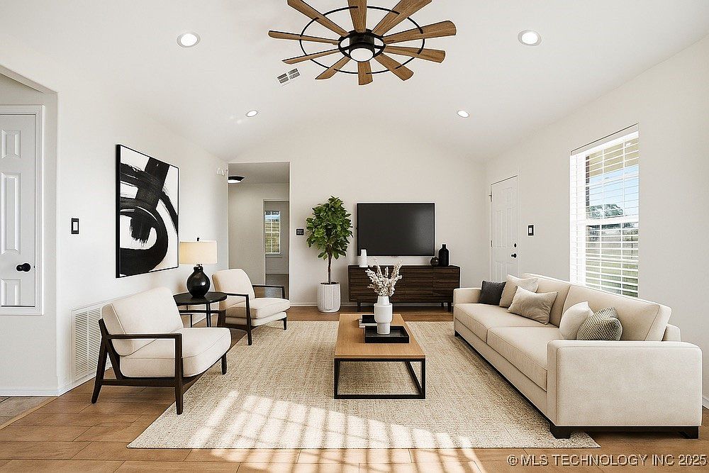 8195 Highway 82a, Tahlequah