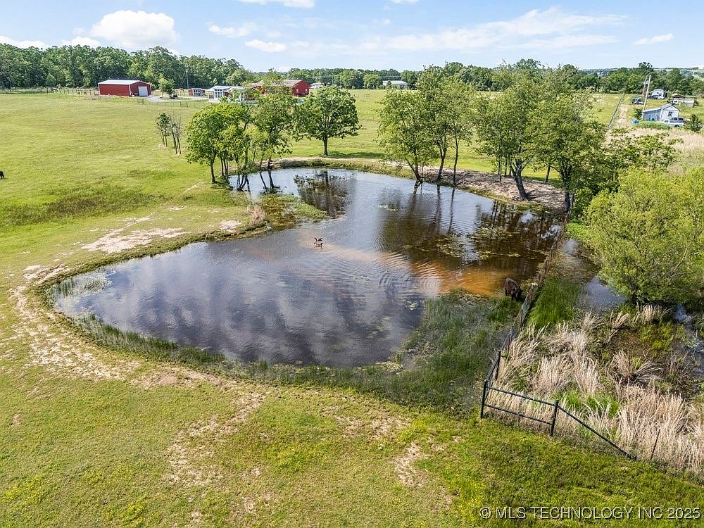 8195 Highway 82a, Tahlequah