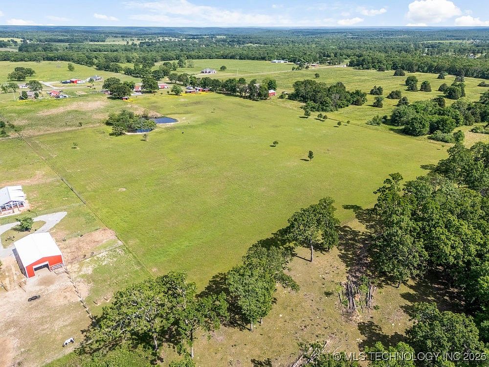 8195 Highway 82a, Tahlequah