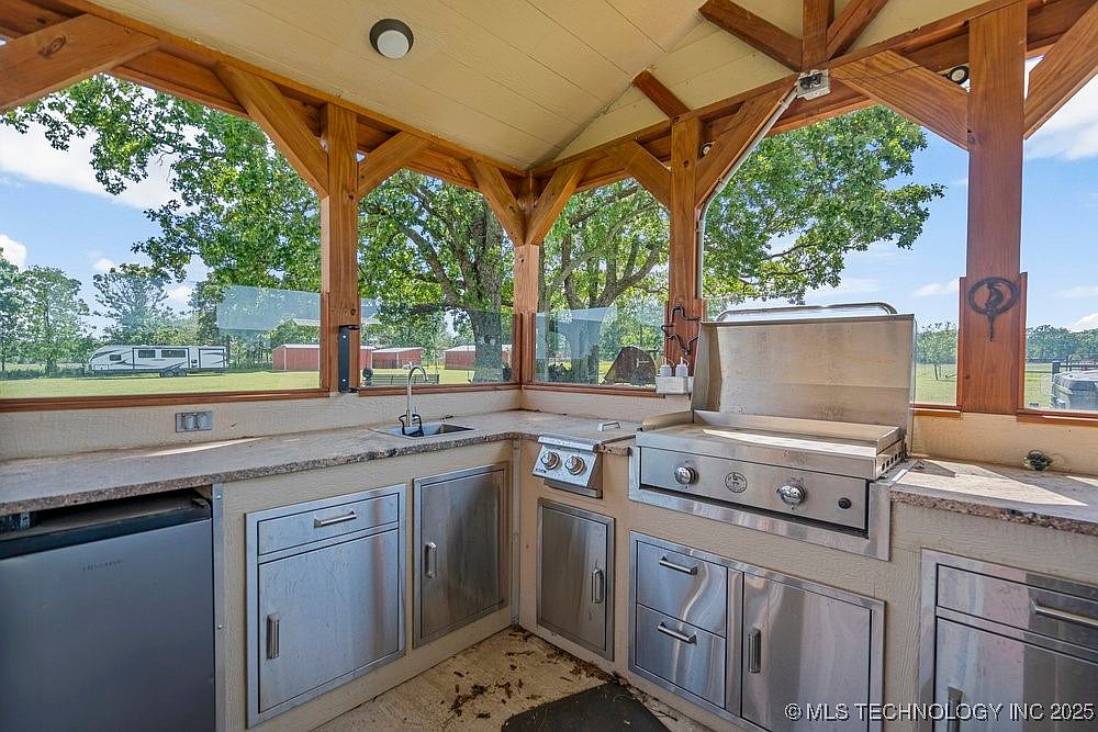 8195 Highway 82a, Tahlequah