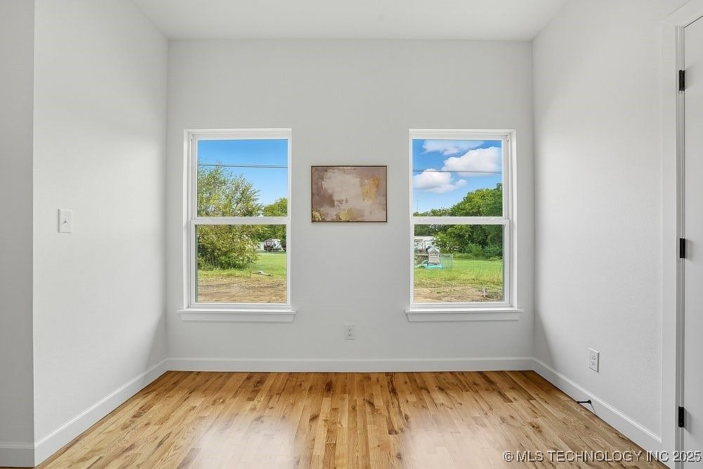 16103 E Oklahoma Pl, Tulsa