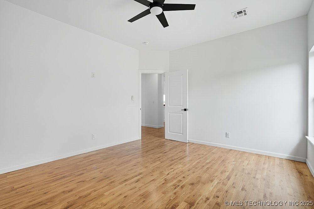 16103 E Oklahoma Pl, Tulsa