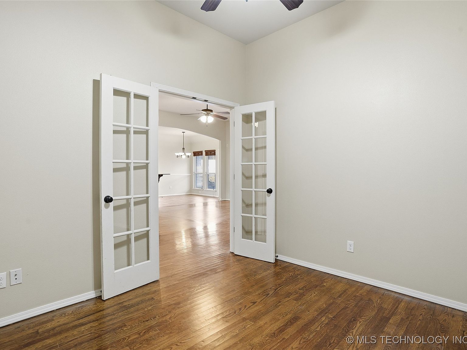 1809 W Woodbury St N, Broken Arrow