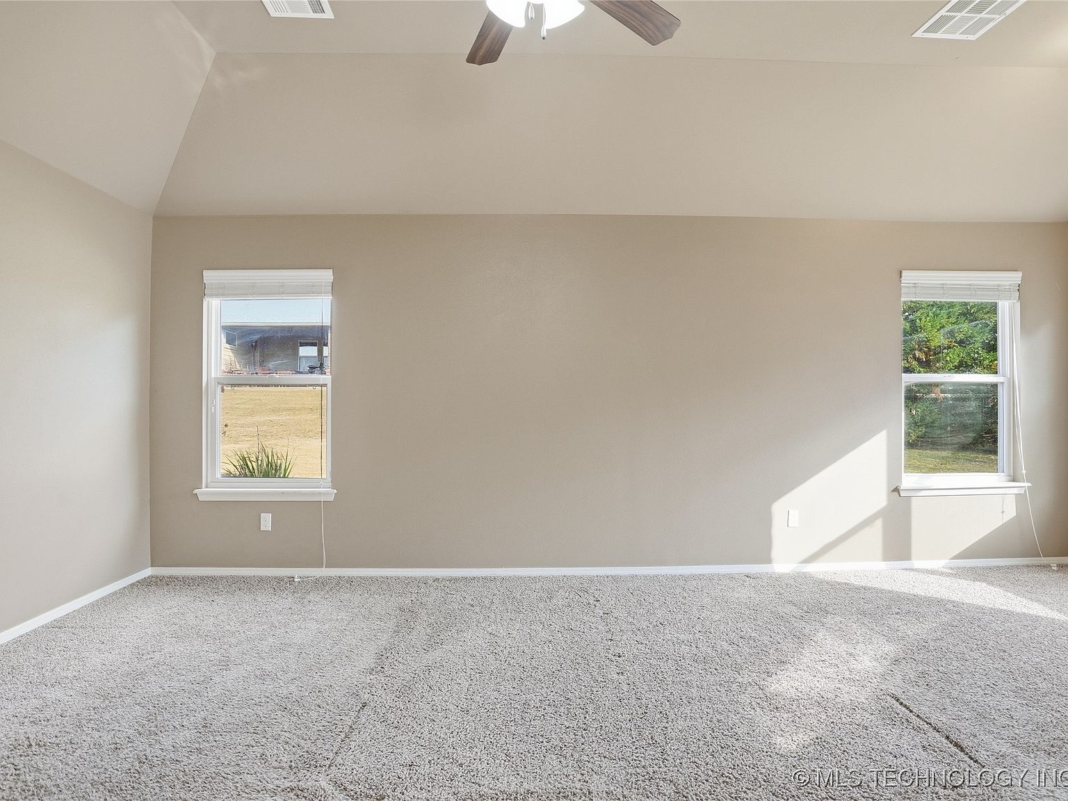 1809 W Woodbury St N, Broken Arrow