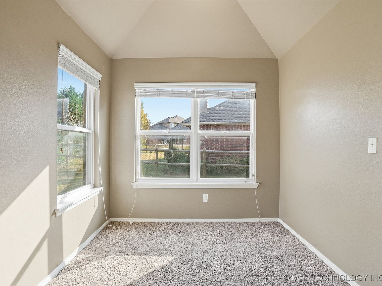 1809 W Woodbury St N, Broken Arrow