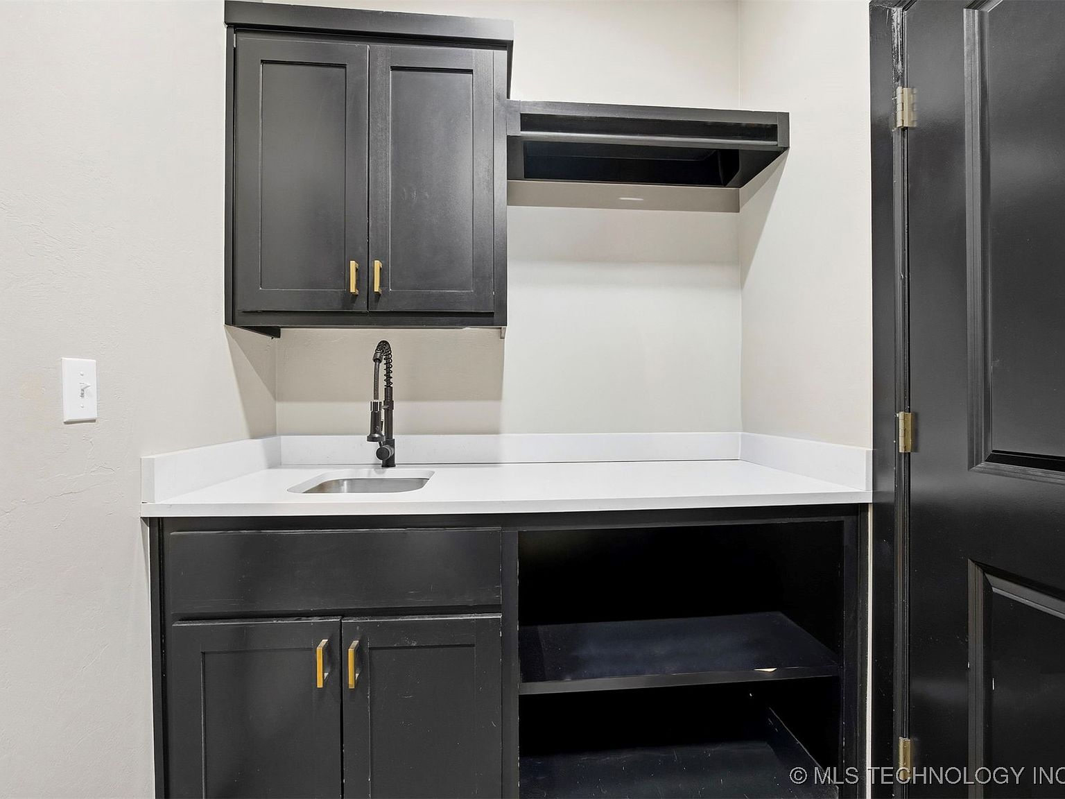 158 Sooner Dr, Stroud