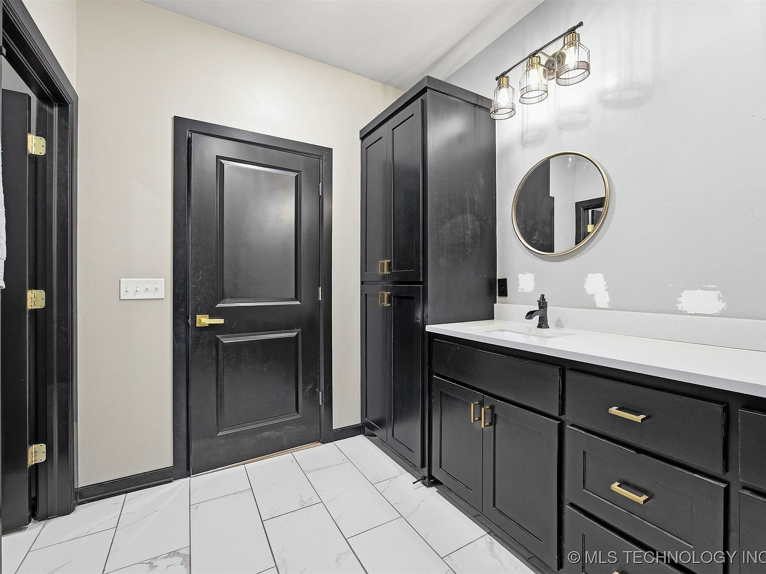 158 Sooner Dr, Stroud