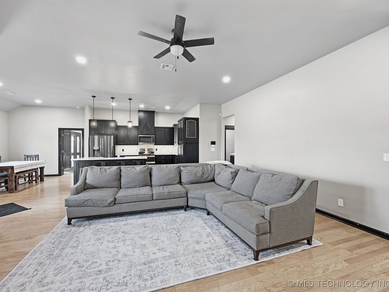 158 Sooner Dr, Stroud