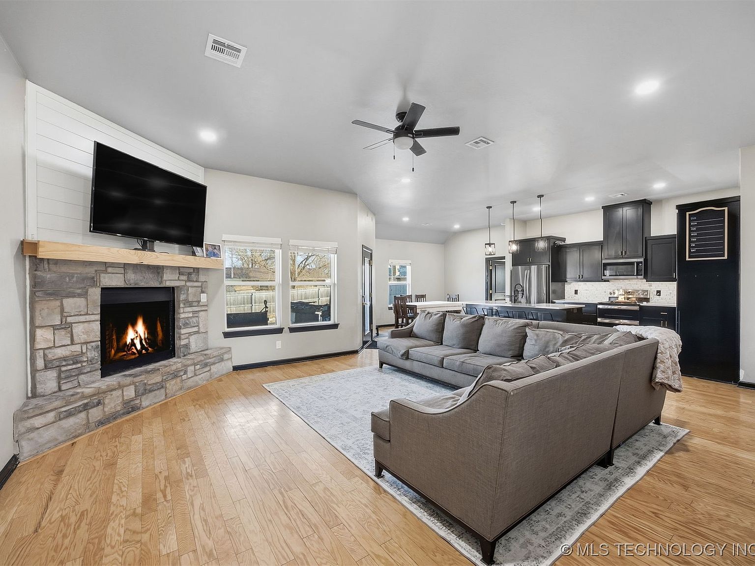 158 Sooner Dr, Stroud