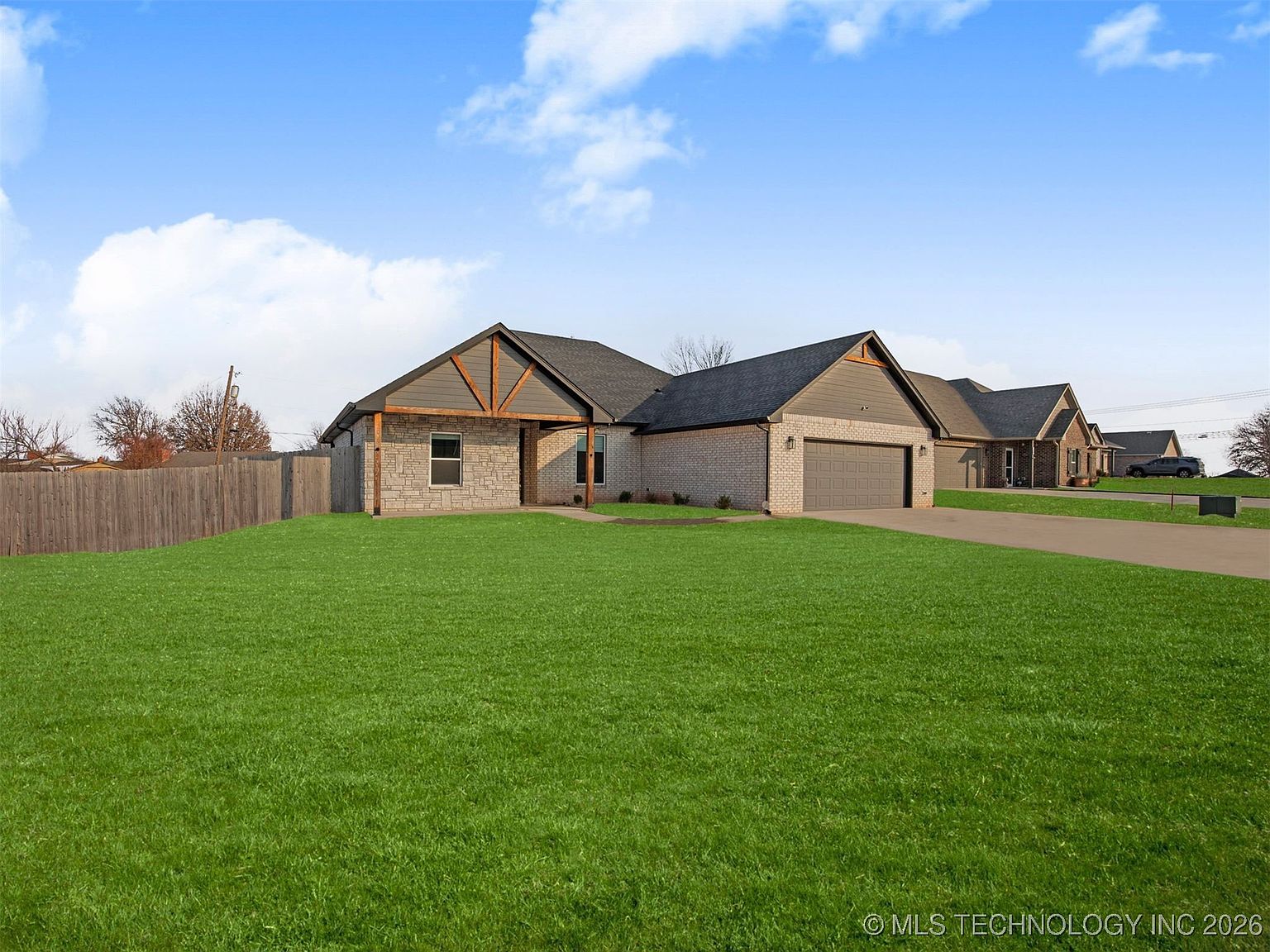 158 Sooner Dr, Stroud