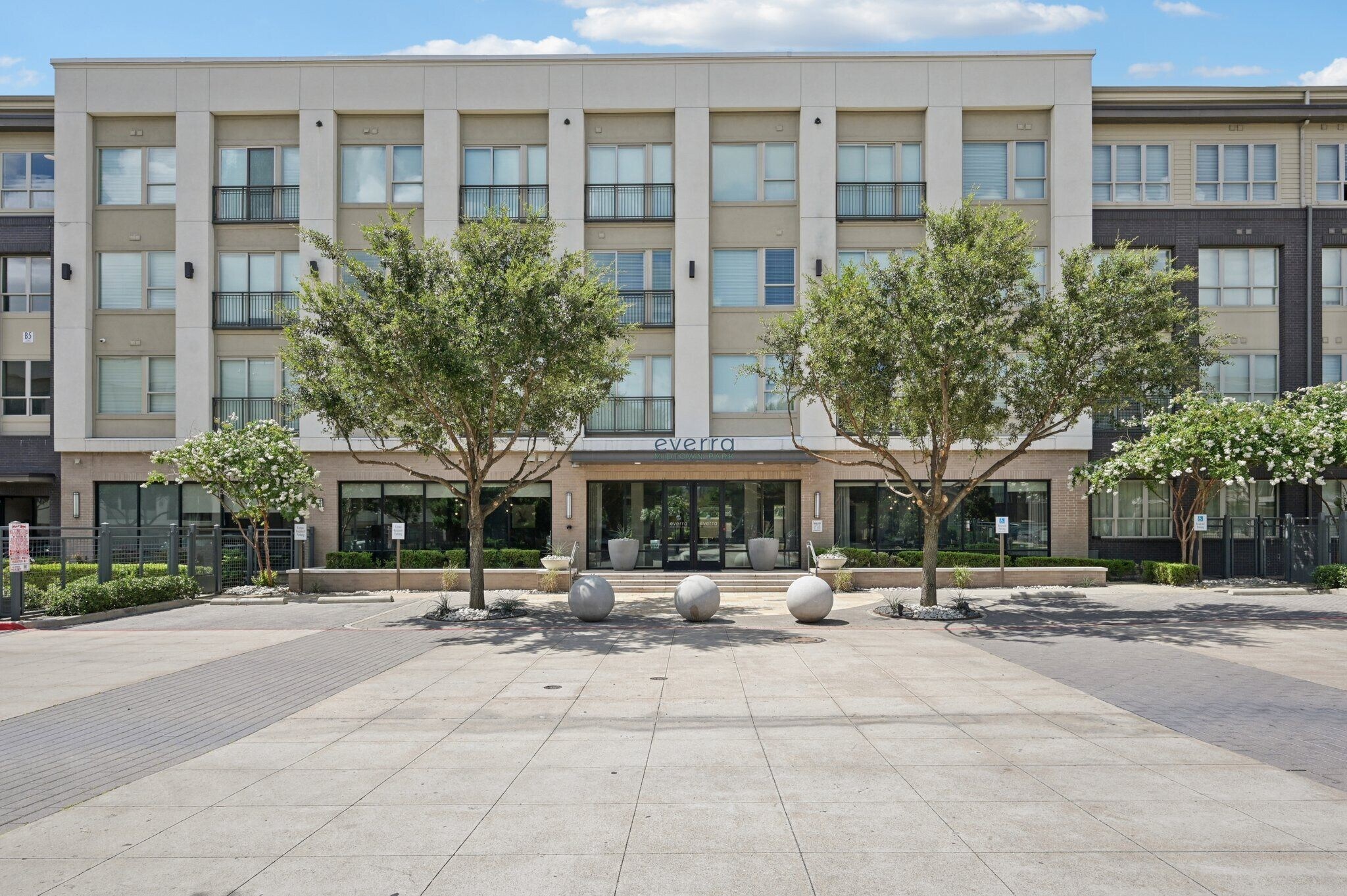 Everra Midtown Park